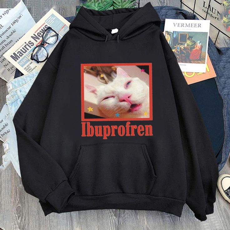 Black hoodie featuring a viral cat meme image with "Ibuprofrén" text, unisex fit with kangaroo pocket.